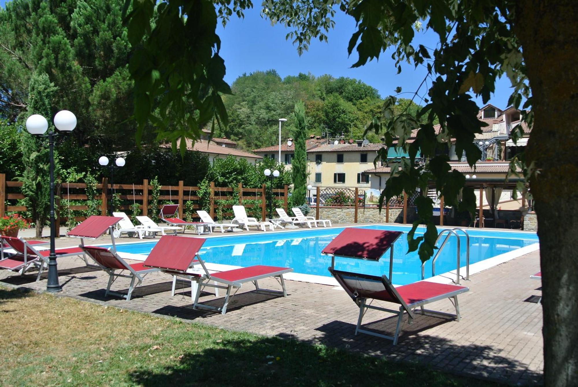 Parc Hotel Poppi Exterior foto
